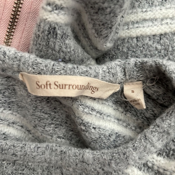 Soft Surroundings Grey Striped Tunic Sweater - Size Small - Picture 5 of 5